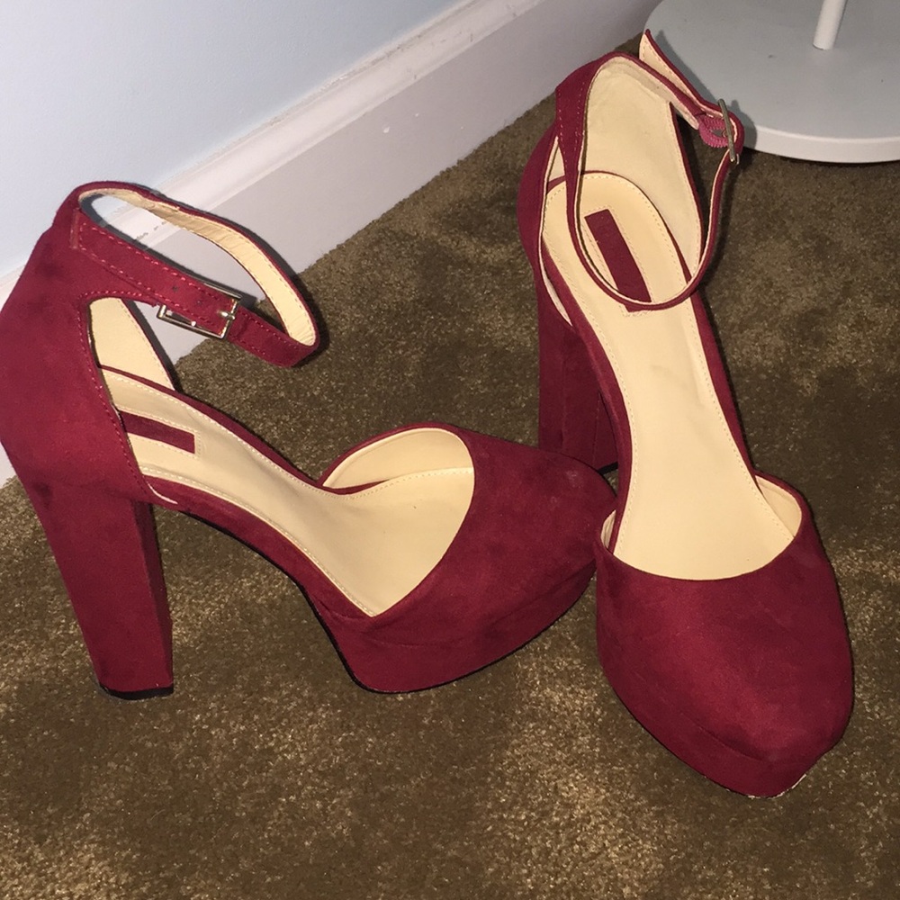 Red Heels 👠